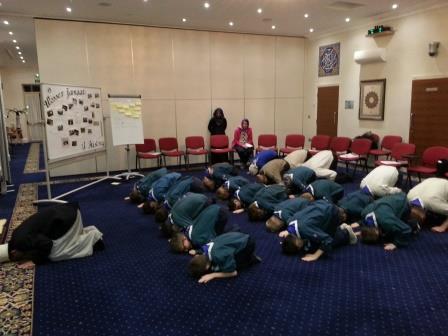 Scouts At Mosque1